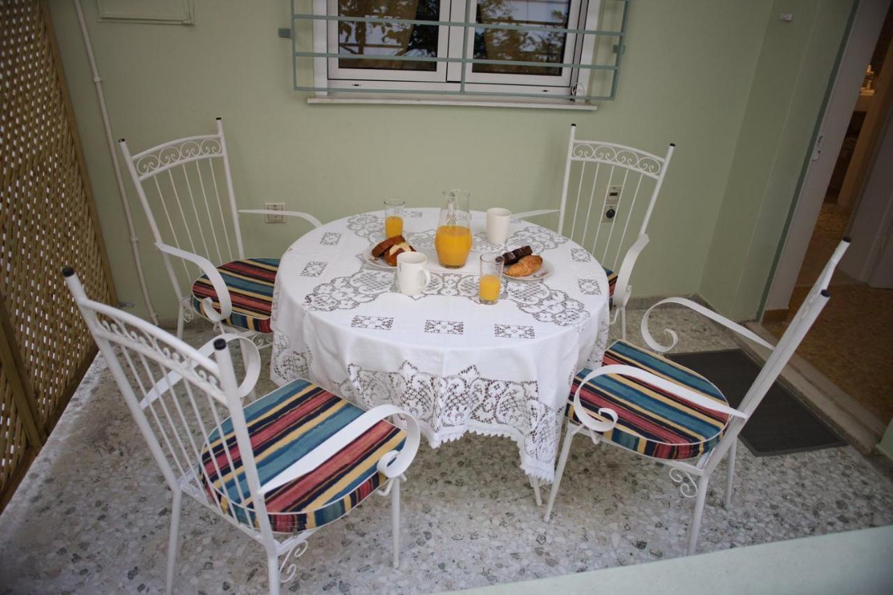 Aroura Homes Garden House 2Br 2Ba Free Parking Atenas Exterior foto